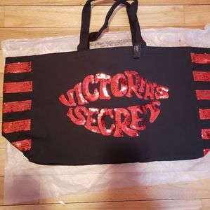 Victoria Secret duffel bag
